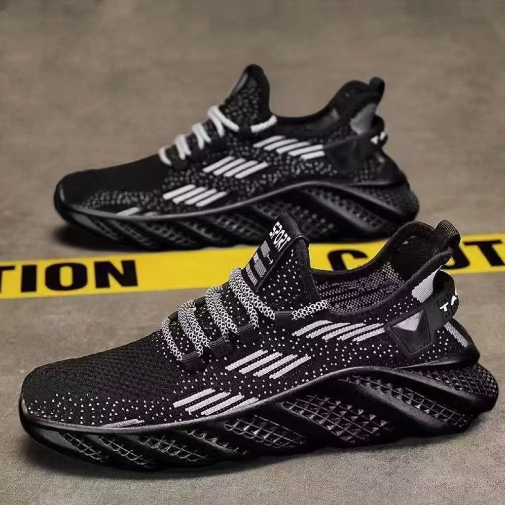 Sepatu Sneakers Pria Flyknit Mesh - Casual, Ringan & Anti Slip